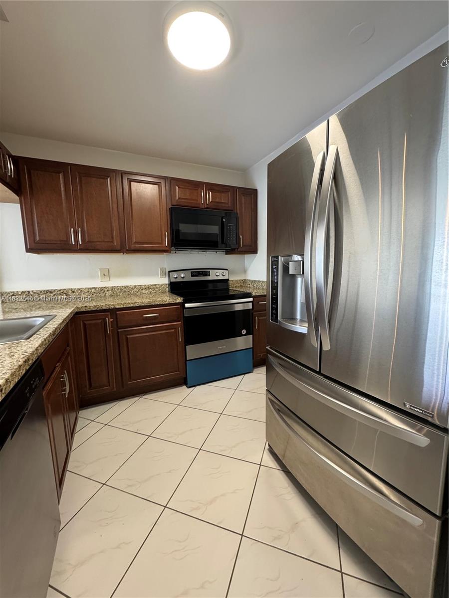 Property photo # 8