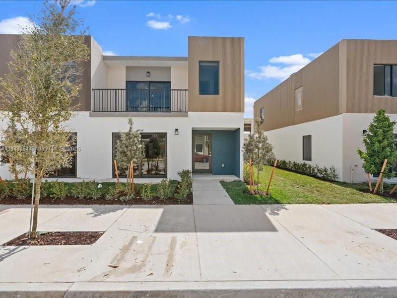 14585 SW 262 St, Homestead, Florida image 1