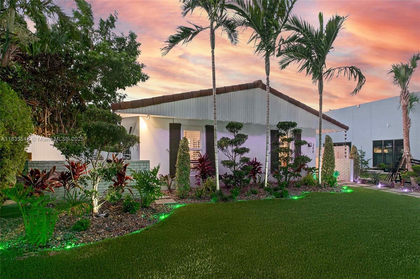 1148 NW 106th Ter #104, Pembroke Pines, Florida image 3