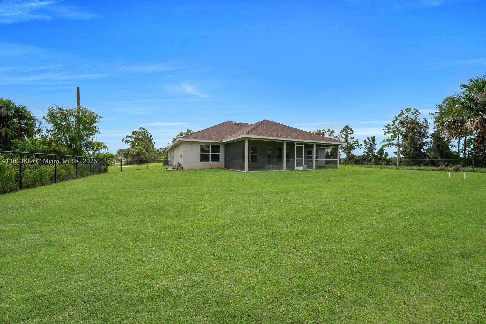 533 Willowbrook Dr, Lehigh Acres, Florida image 33