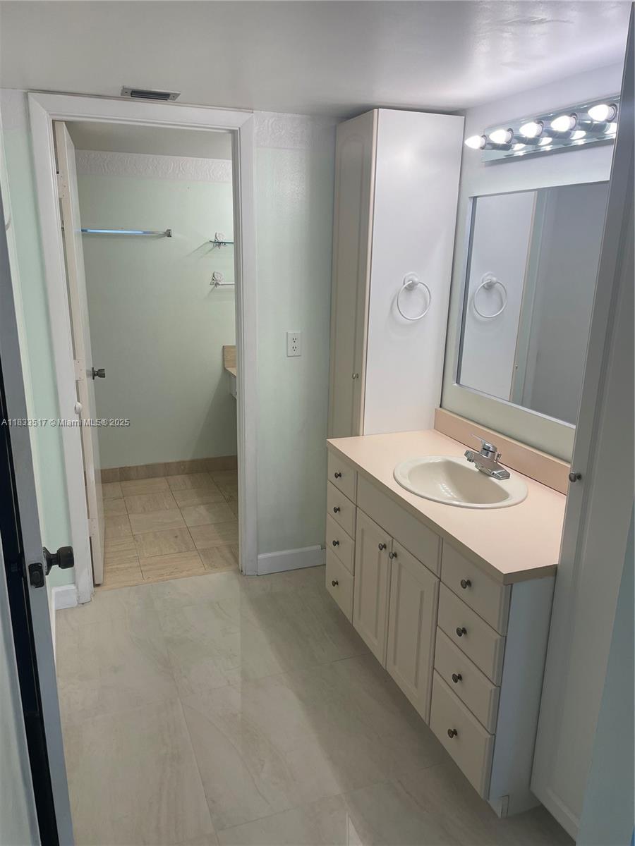 1201 S Ocean Dr #318S, Hollywood, Florida image 16