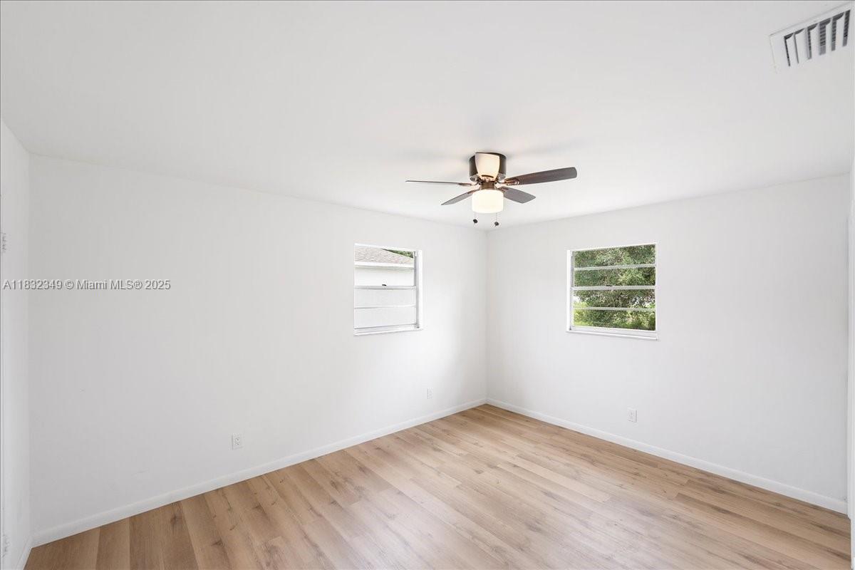 711 NW Riverside Dr, Port St. Lucie, Florida image 11