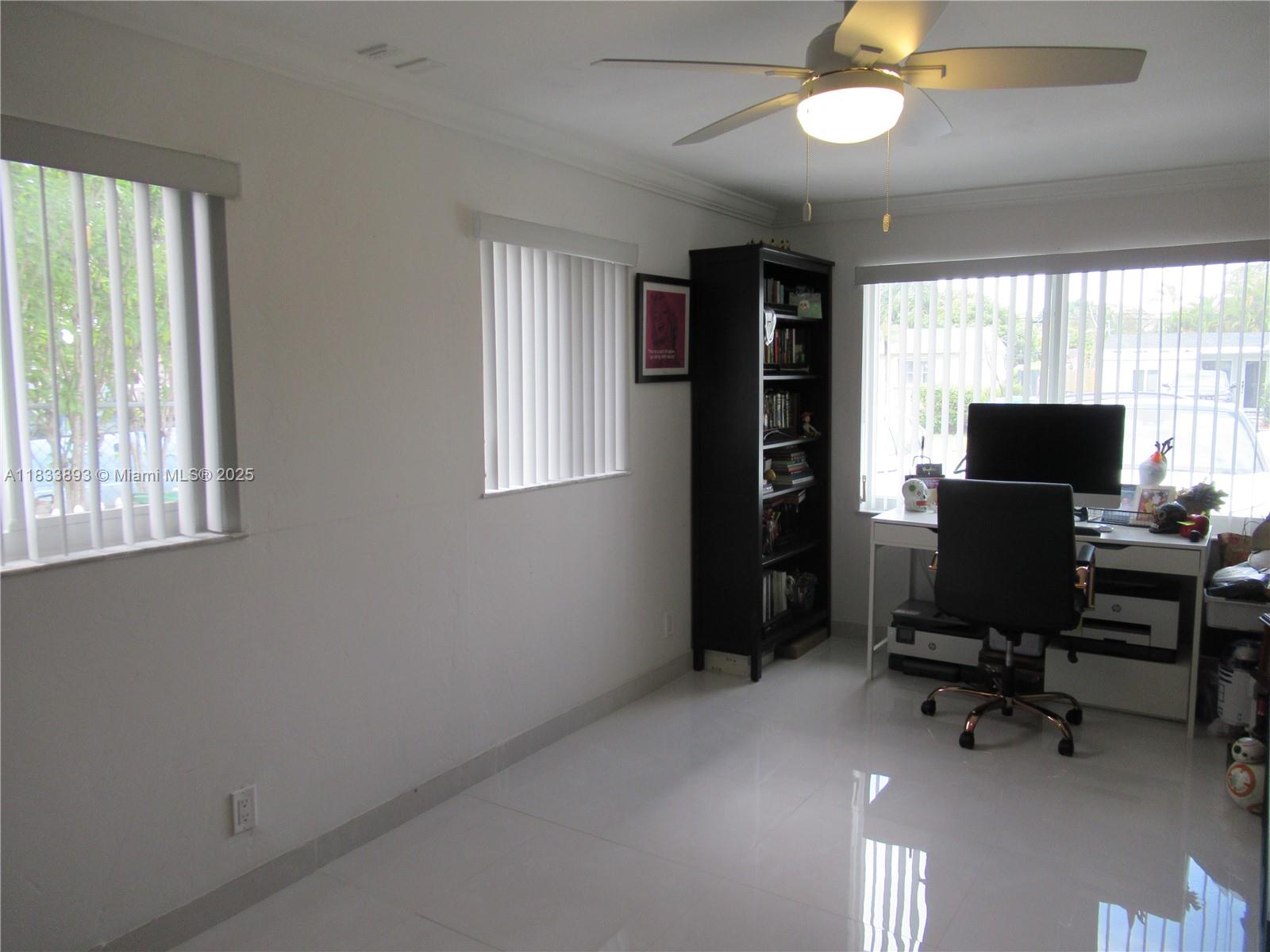 6910 SW 26th Ct, Miramar, Florida image 3