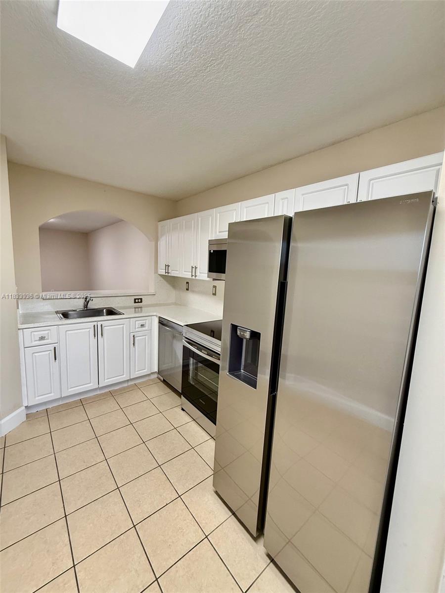 Property photo # 8