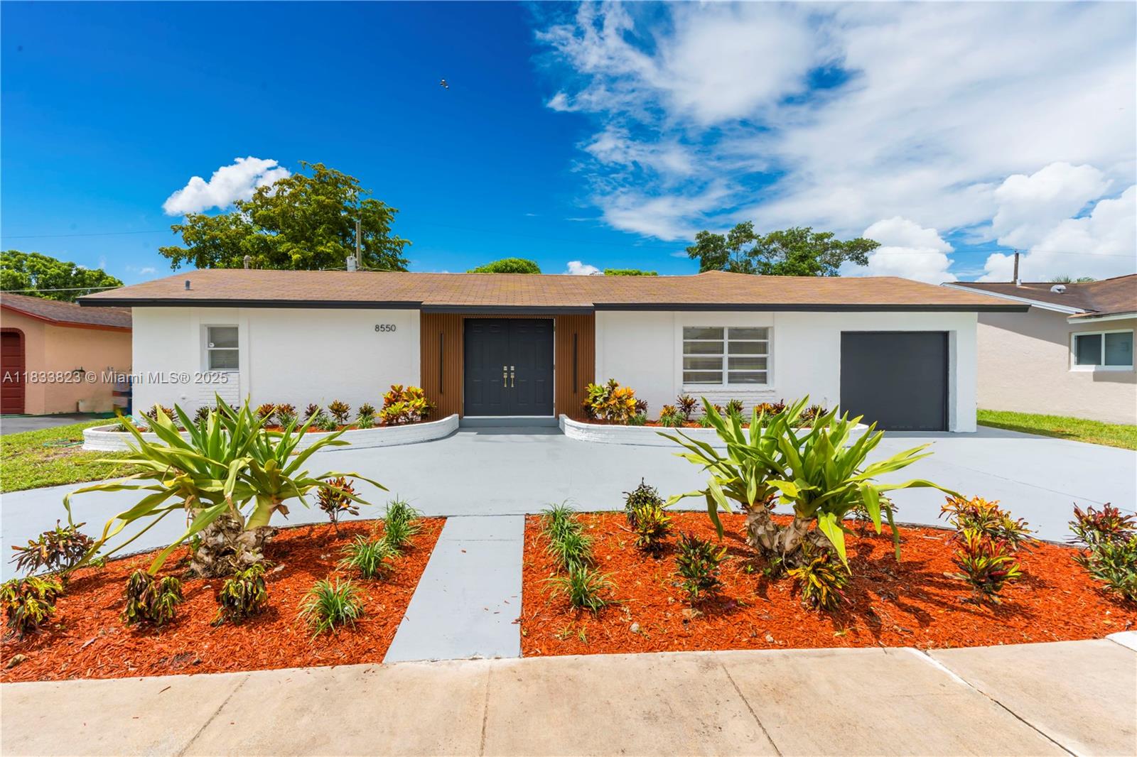 8550 NW 45th Ct, Lauderhill, Florida image 1