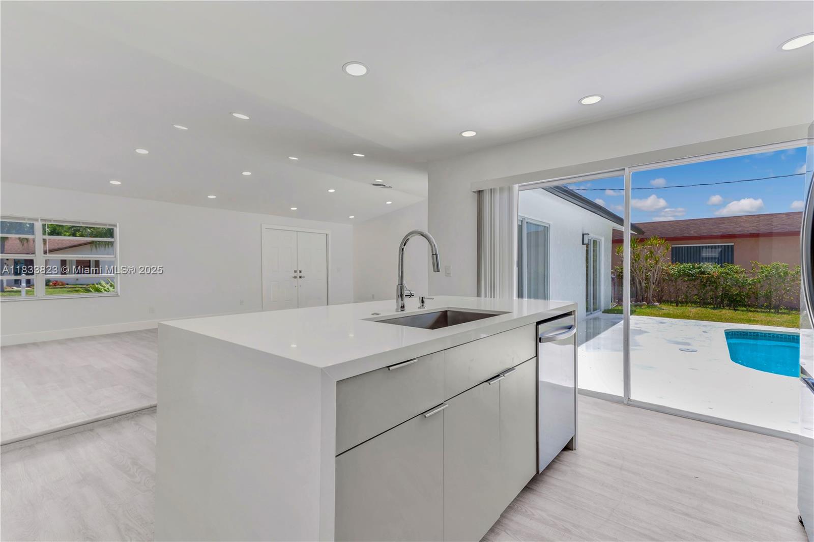 8550 NW 45th Ct, Lauderhill, Florida image 14