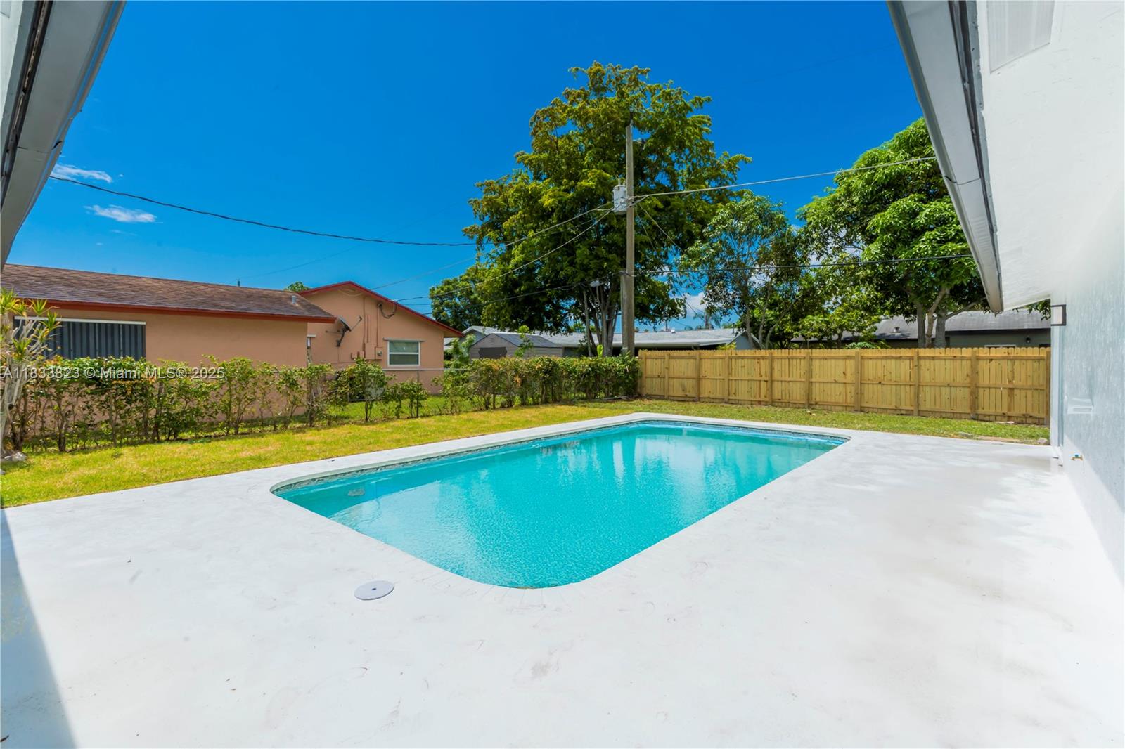 8550 NW 45th Ct, Lauderhill, Florida image 25