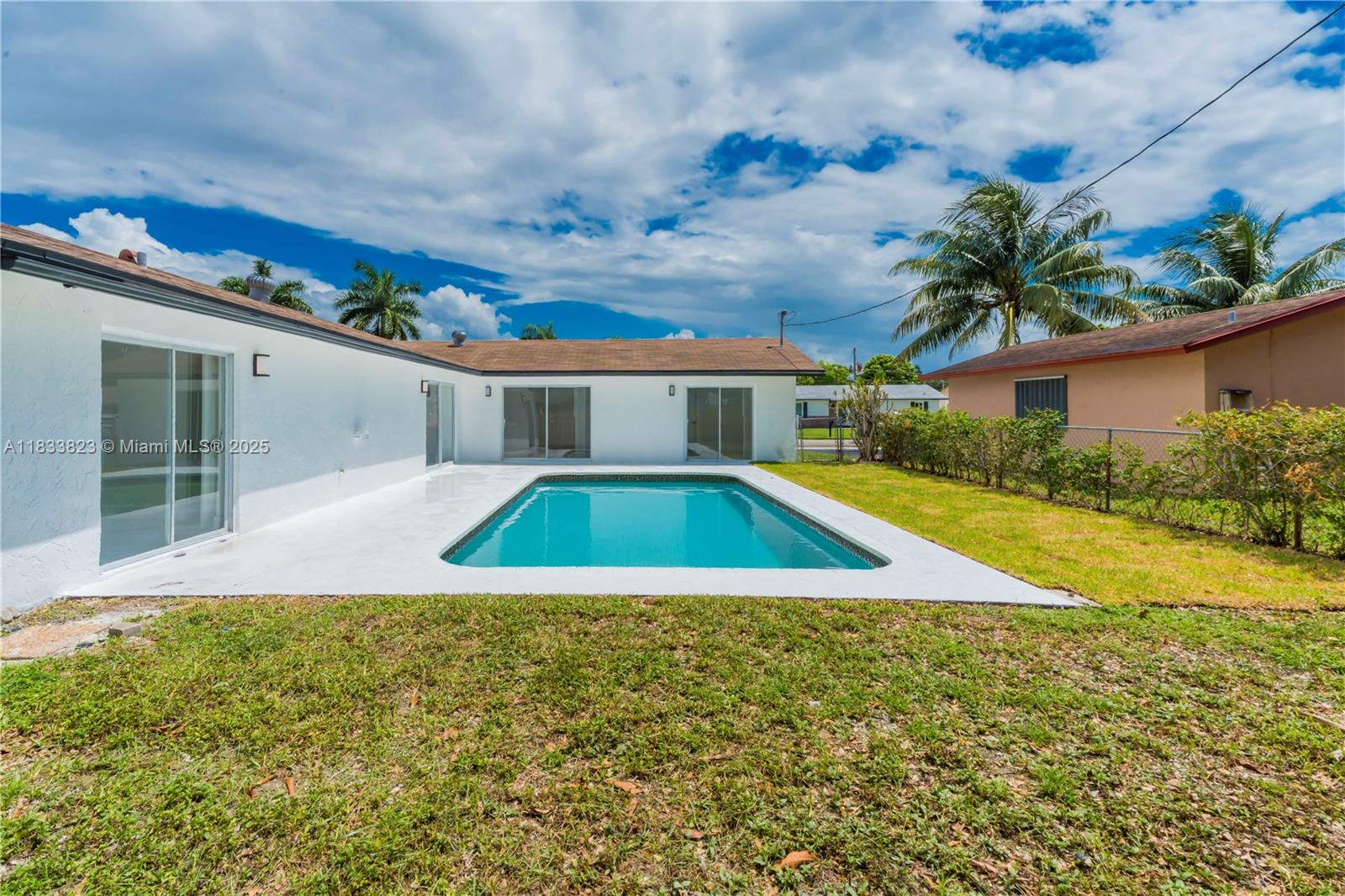8550 NW 45th Ct, Lauderhill, Florida image 27