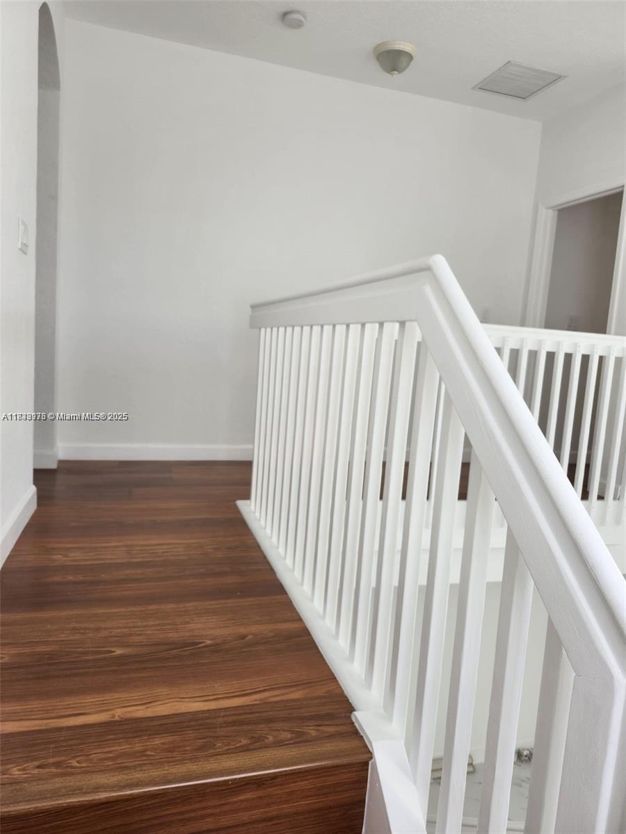8465 NW 108th Path, Doral, Florida image 12