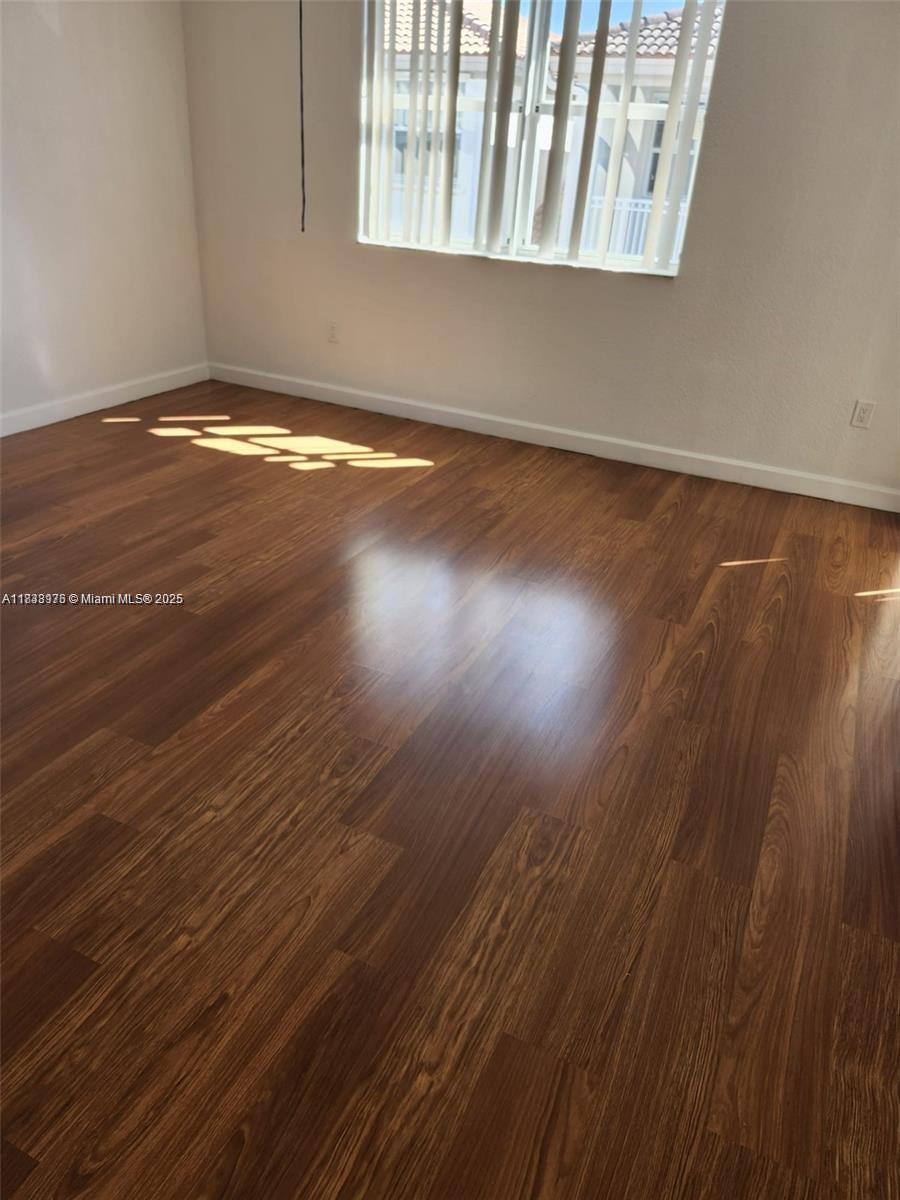 8465 NW 108th Path, Doral, Florida image 7