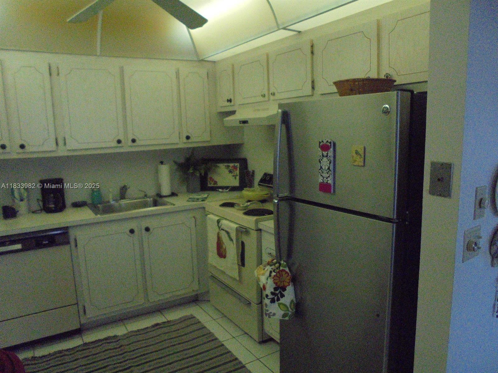 31 Fanshaw A #31A, Boca Raton, Florida image 12