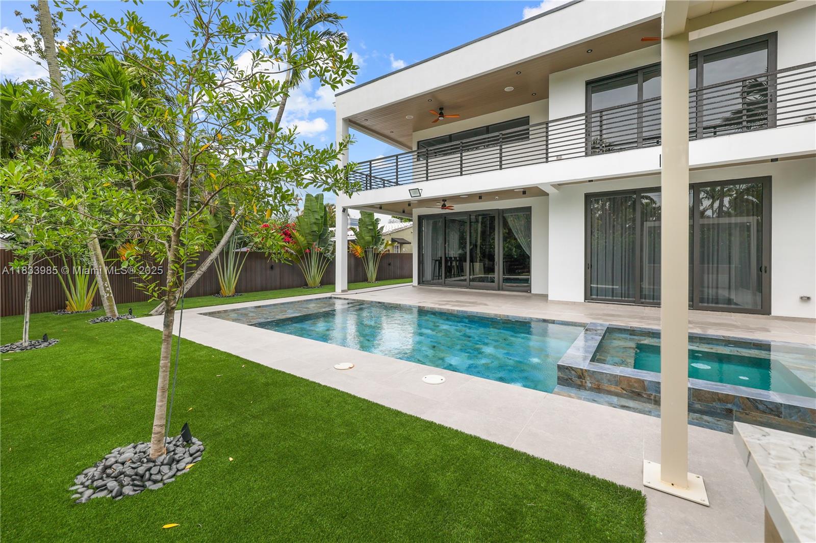 436 NE 10th Ave, Fort Lauderdale, Florida image 17