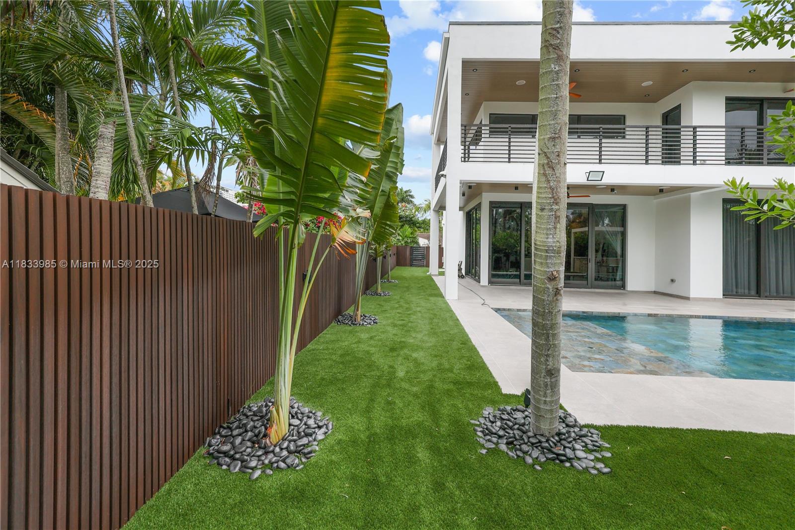 436 NE 10th Ave, Fort Lauderdale, Florida image 23