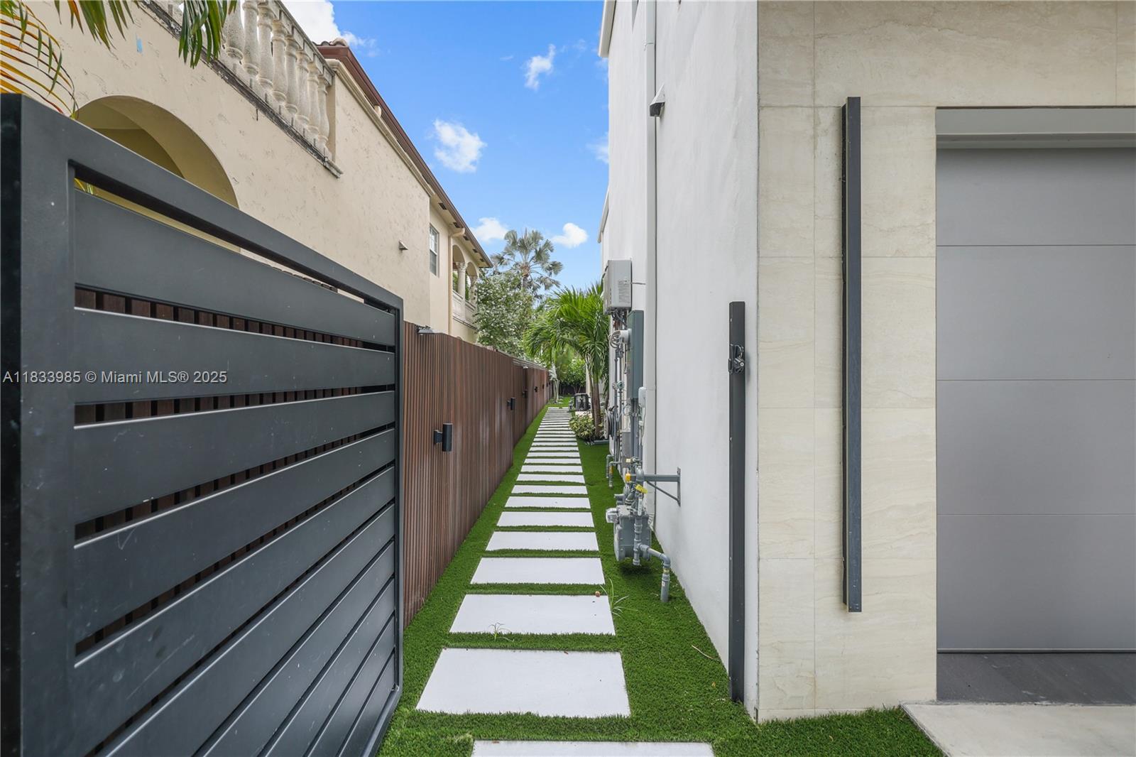 436 NE 10th Ave, Fort Lauderdale, Florida image 25