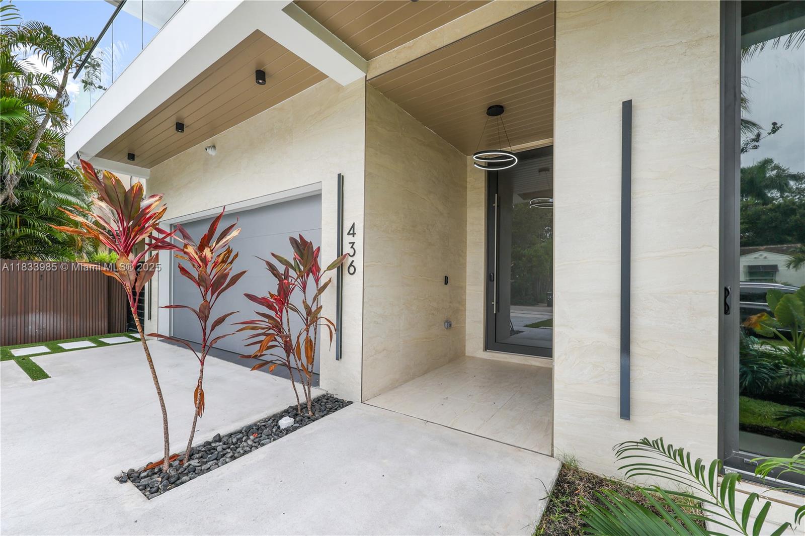 436 NE 10TH AVE, FORT LAUDERDALE, FL 33301  Photo 9