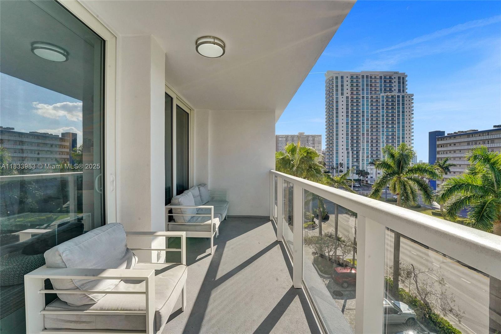 1880 S OCEAN DR #503, HALLANDALE BEACH, FL 33009  Photo 3