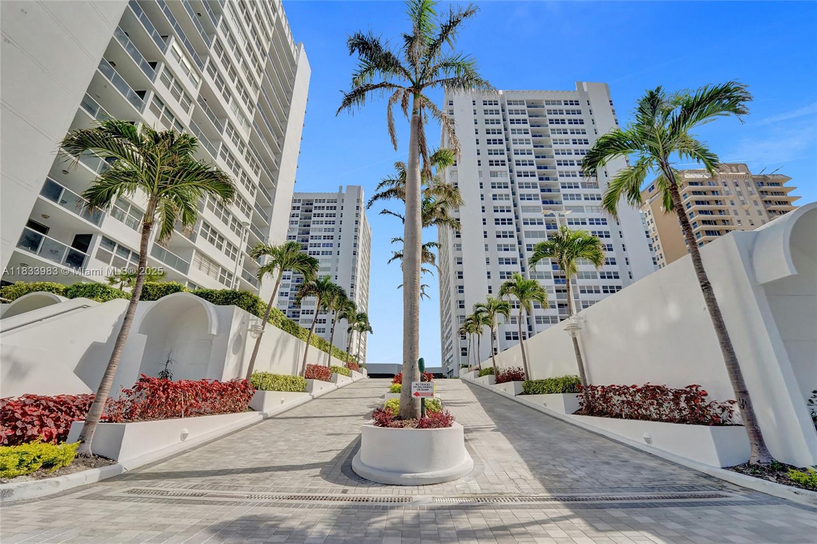 1880 S Ocean Dr #503, Hallandale Beach, Florida image 4