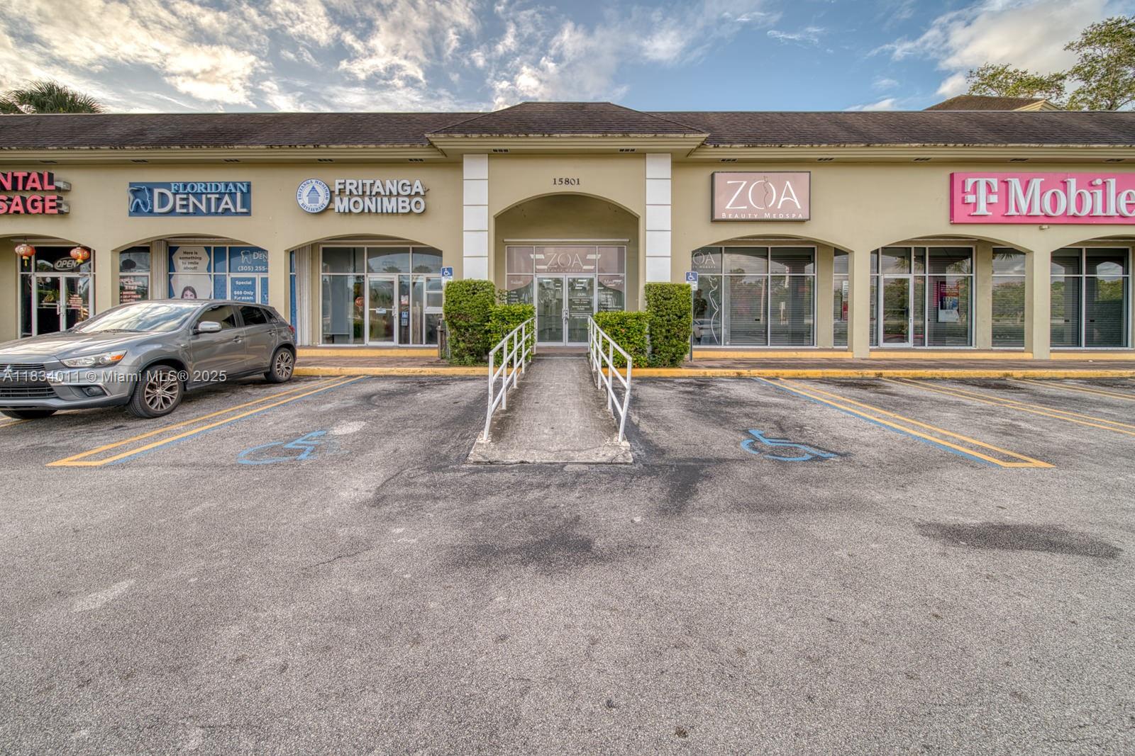 Space For Rent On Us1 In Palmetto Bay