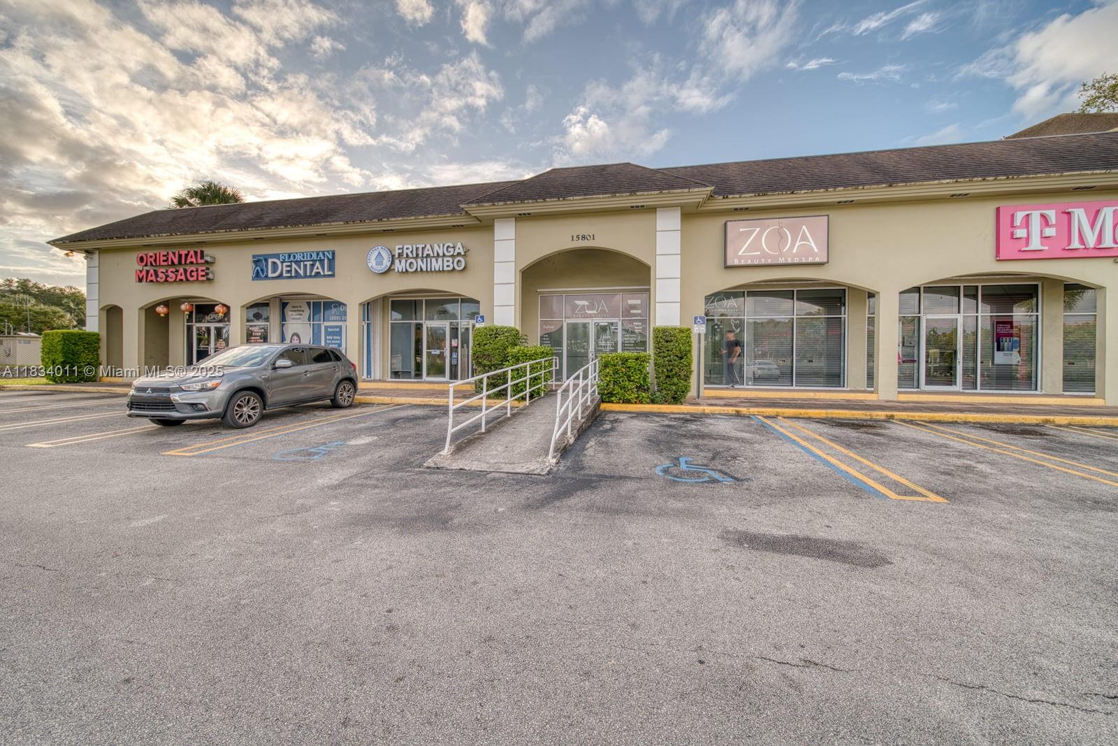 Space For Rent On Us1 In Palmetto Bay