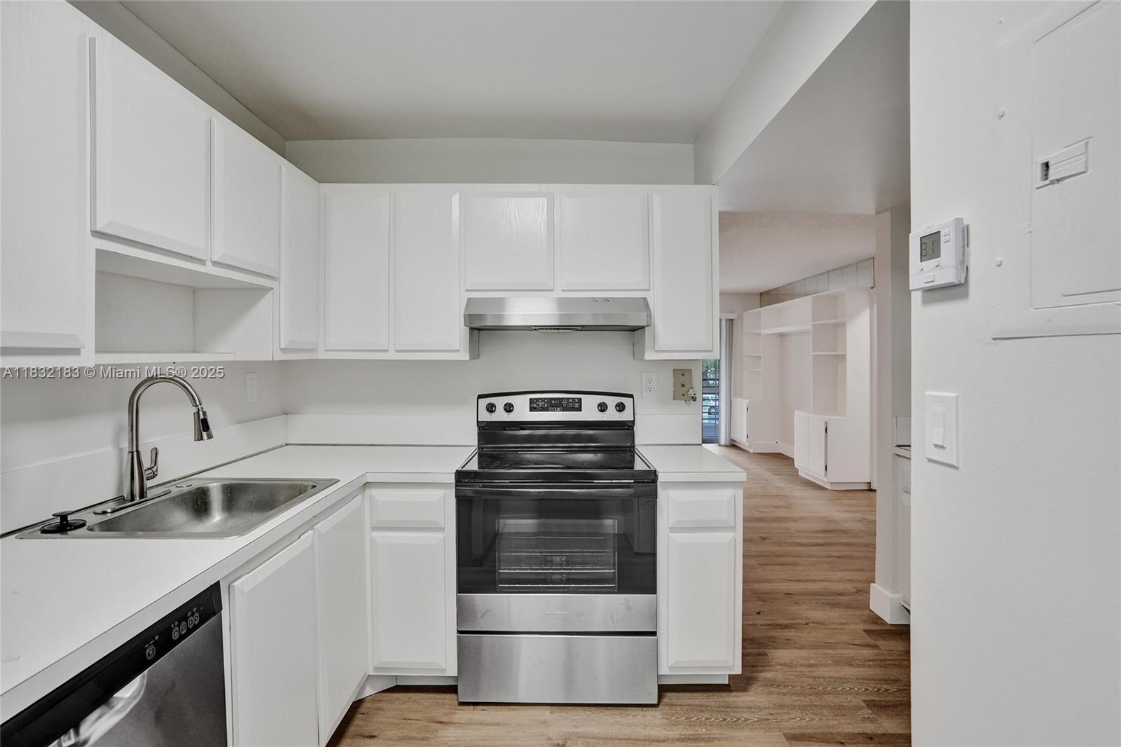 303 Gardens Dr #203, Pompano Beach, Florida image 14