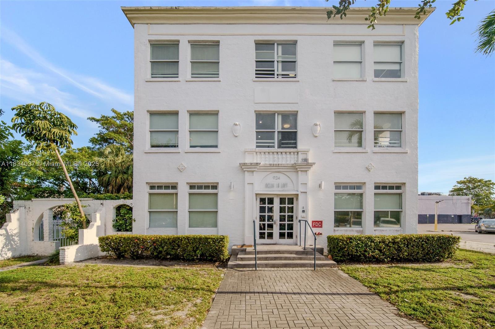 Property photo # 3