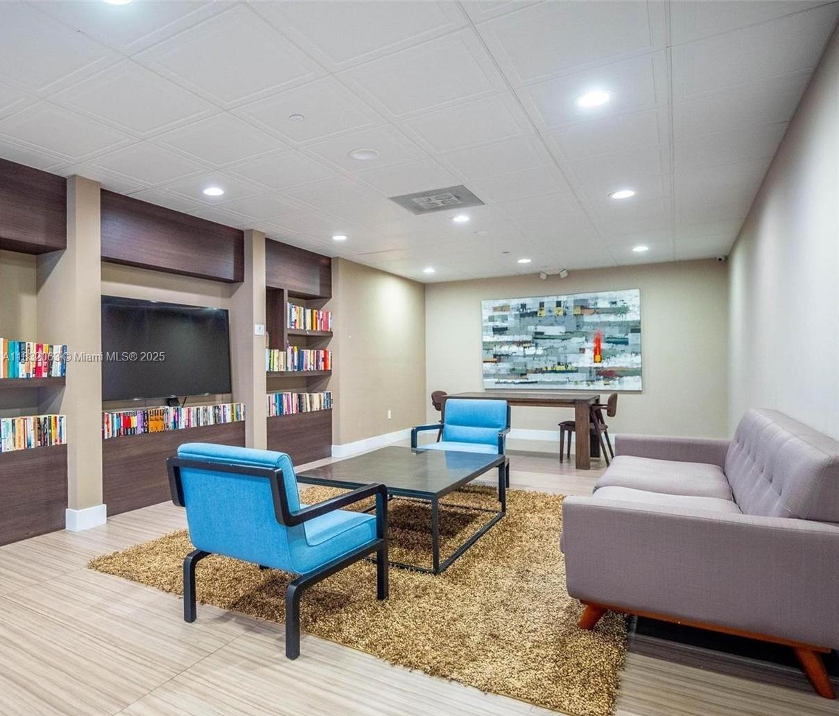 3675 N Country Club Dr #1705, Aventura, Florida image 25