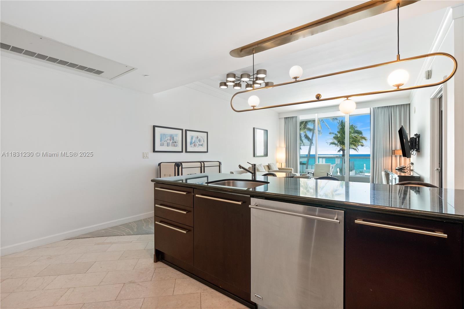 4391 COLLINS AVE #623, MIAMI BEACH, FL 33140  Photo 10