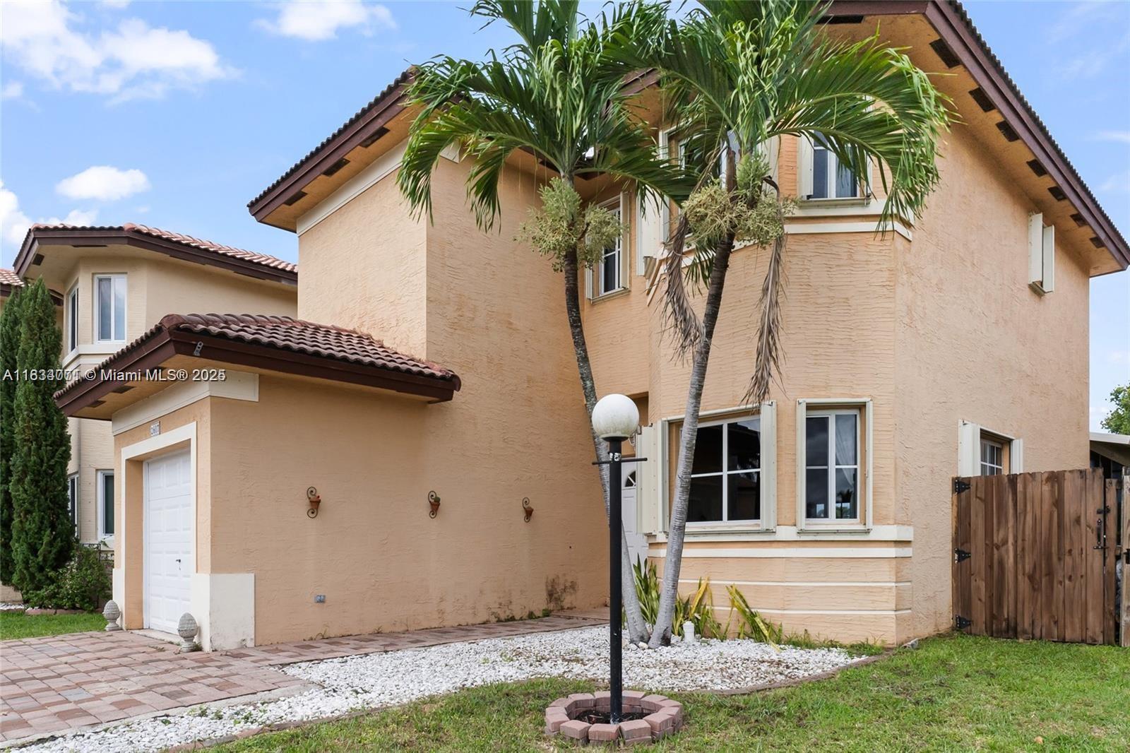 2617 NE 41st Cir, Homestead, Florida image 2