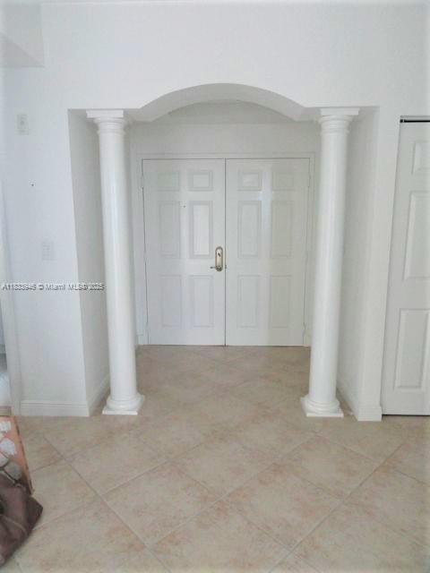9021 SW 94 St #606, Miami, Florida image 3