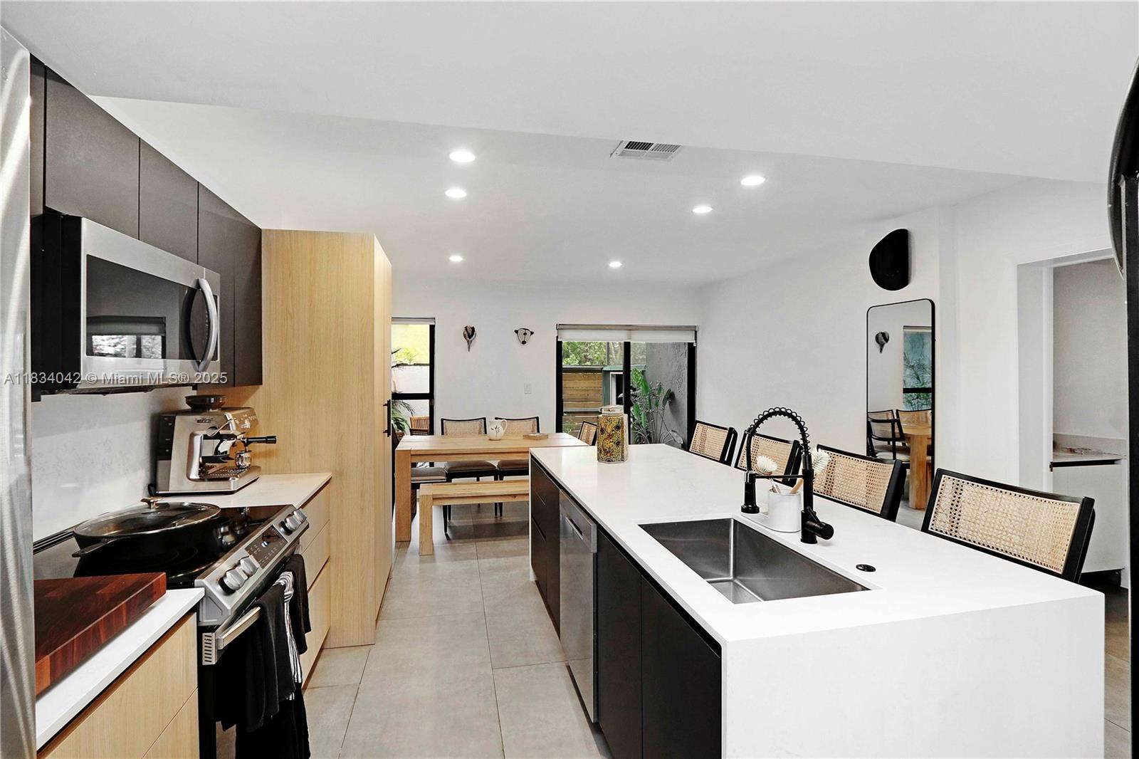 Property photo # 7