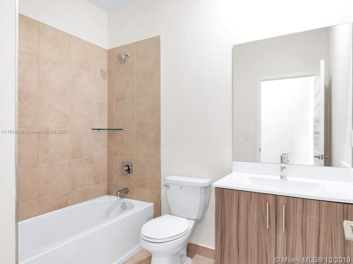 15842 NW 91 Ct #15842, Miami Lakes, Florida image 8