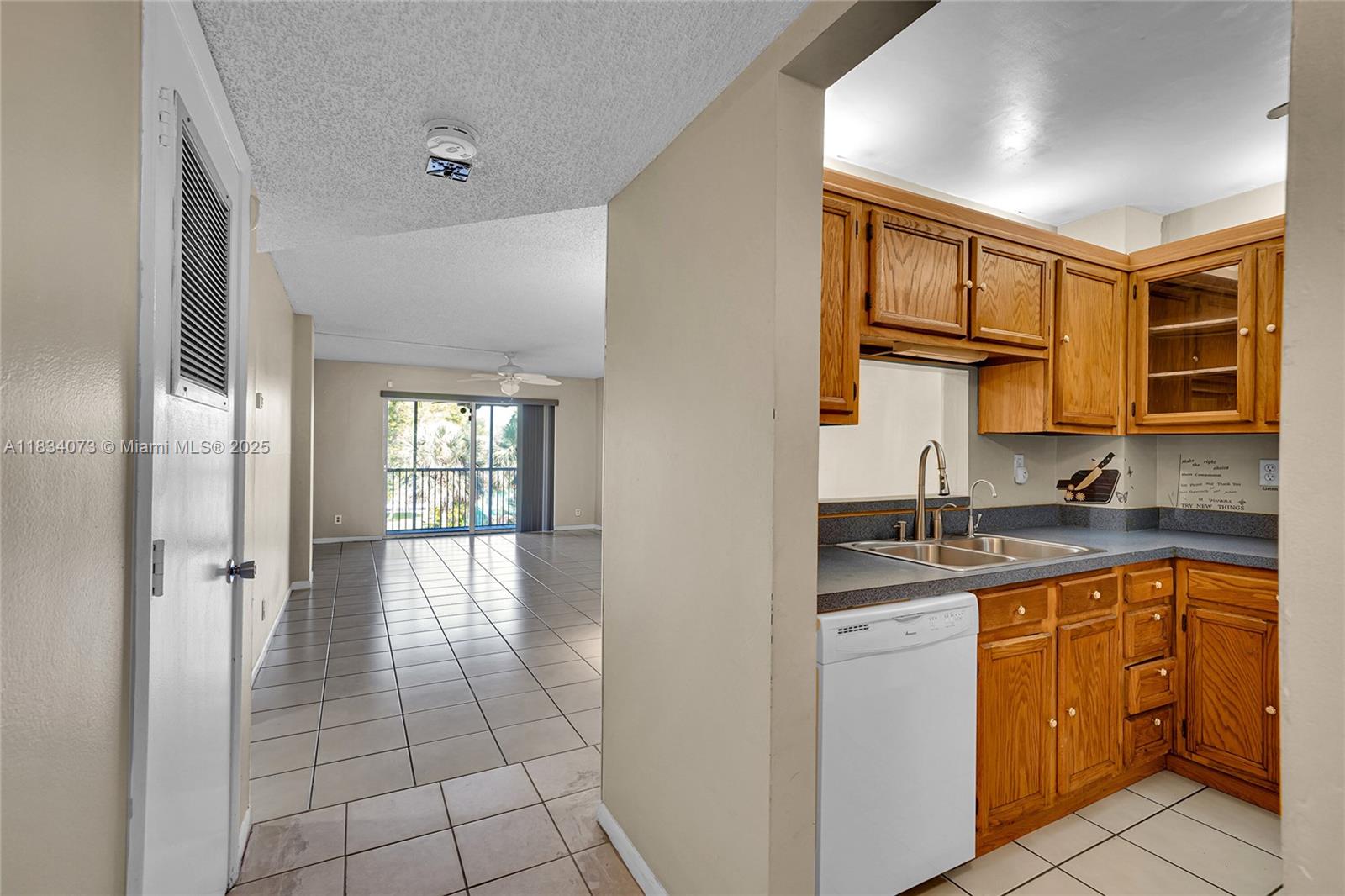 1100 NW 87th Ave #306, Coral Springs, Florida image 3
