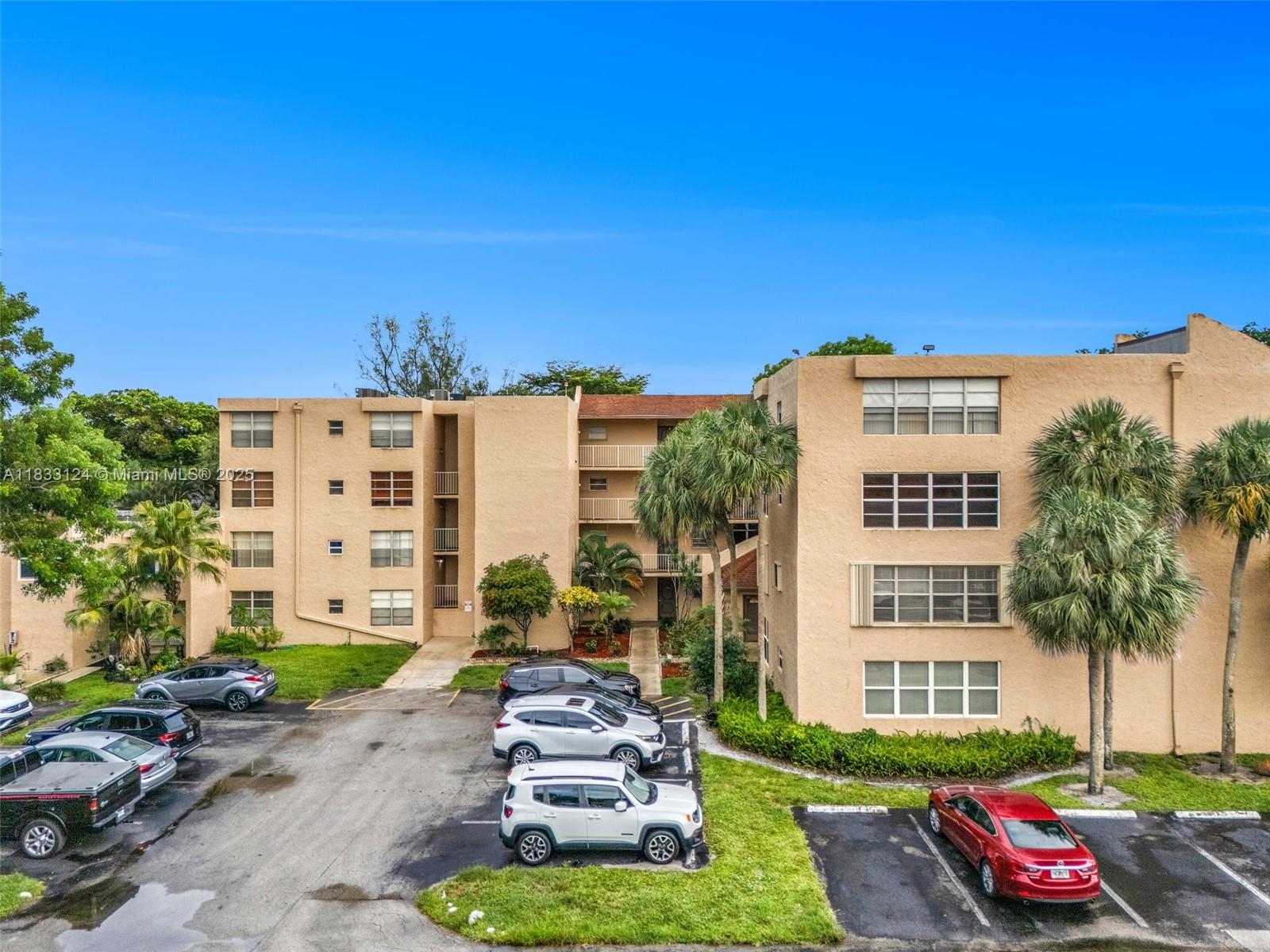 9460 Live Oak Pl #407, Davie, Florida image 1