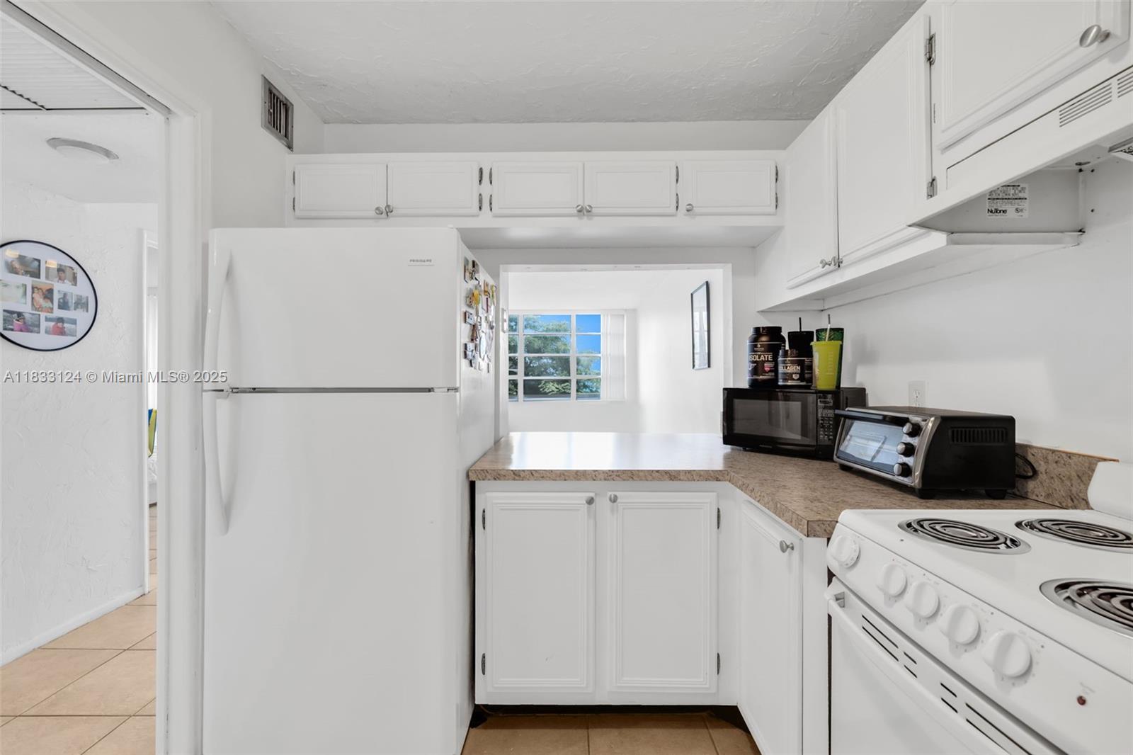 9460 LIVE OAK PL #407, DAVIE, FL 33324  Photo 6
