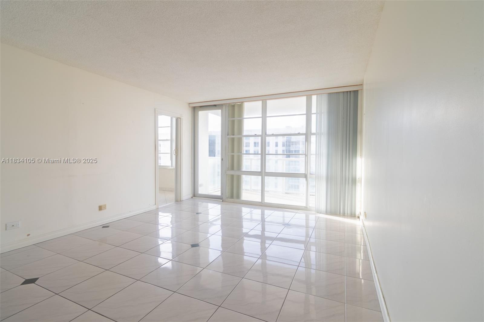 230 174th St #2207, Sunny Isles Beach, Florida image 21