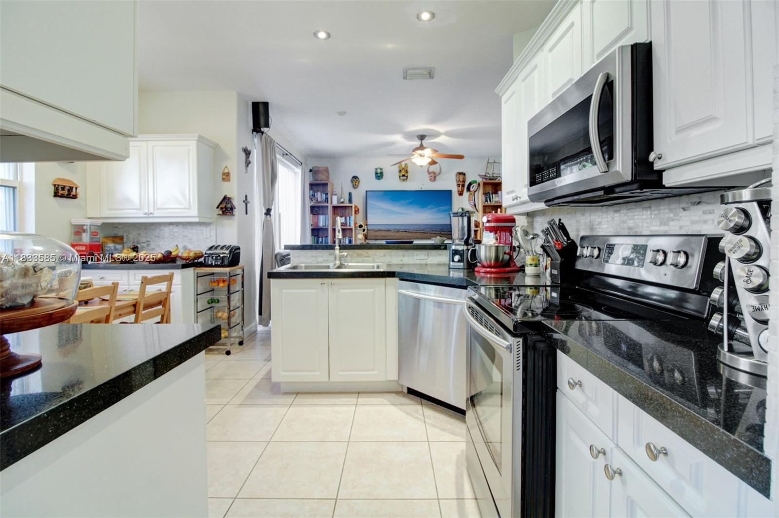 Property photo # 4