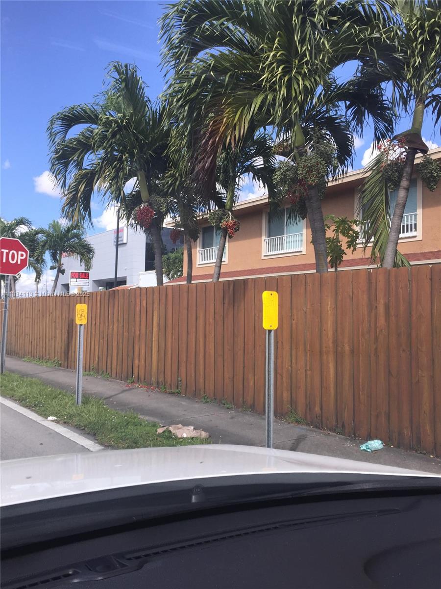 16700 NW 55th Ave #12, Miami Gardens, Florida image 14
