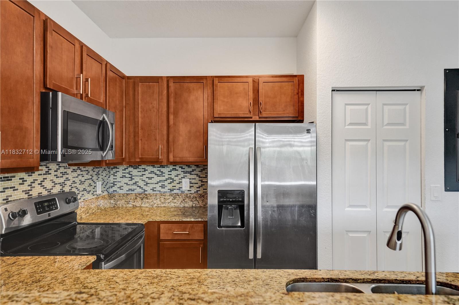 8993 SW 17th Ct, Miramar, Florida image 29