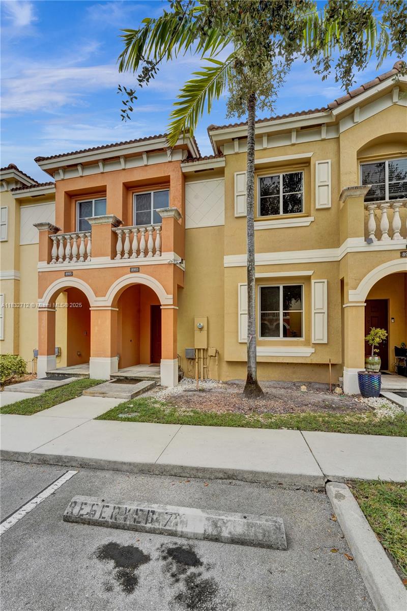 8993 SW 17th Ct, Miramar, Florida image 7