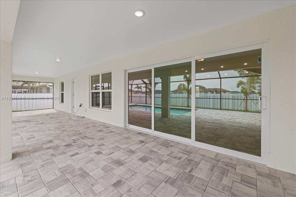 1008 Nw 10th St, Cape Coral, Florida image 29