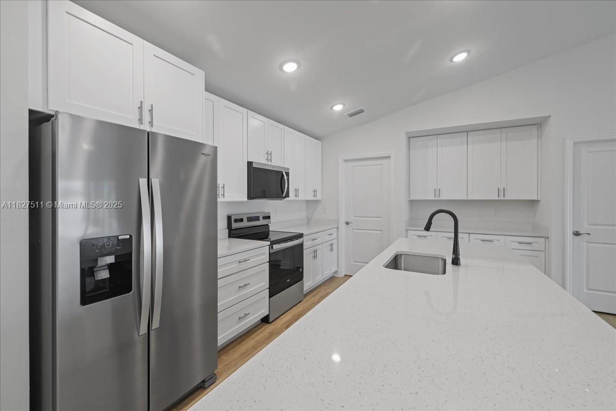 1008 Nw 10th St, Cape Coral, Florida image 4