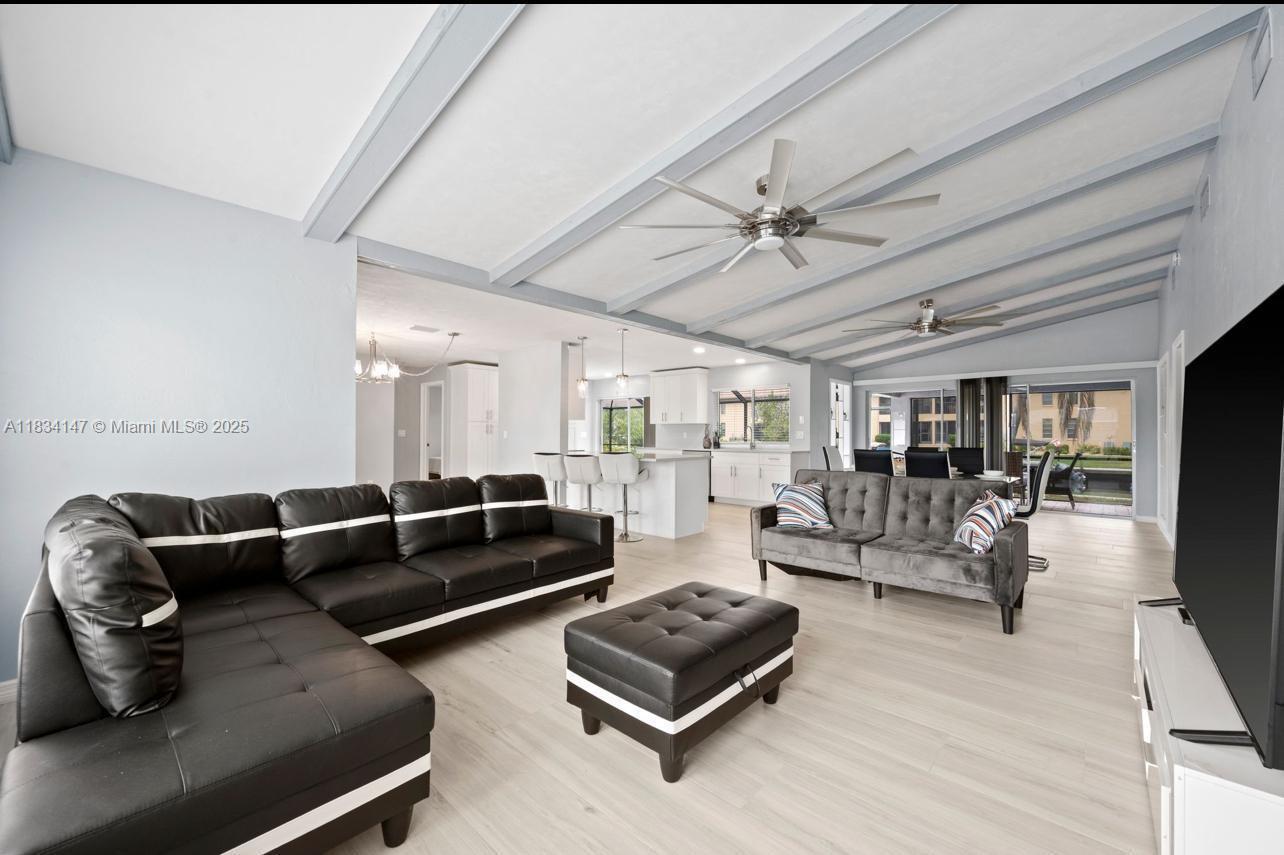 237 Santa Monica Ct, Cape Coral, Florida image 30