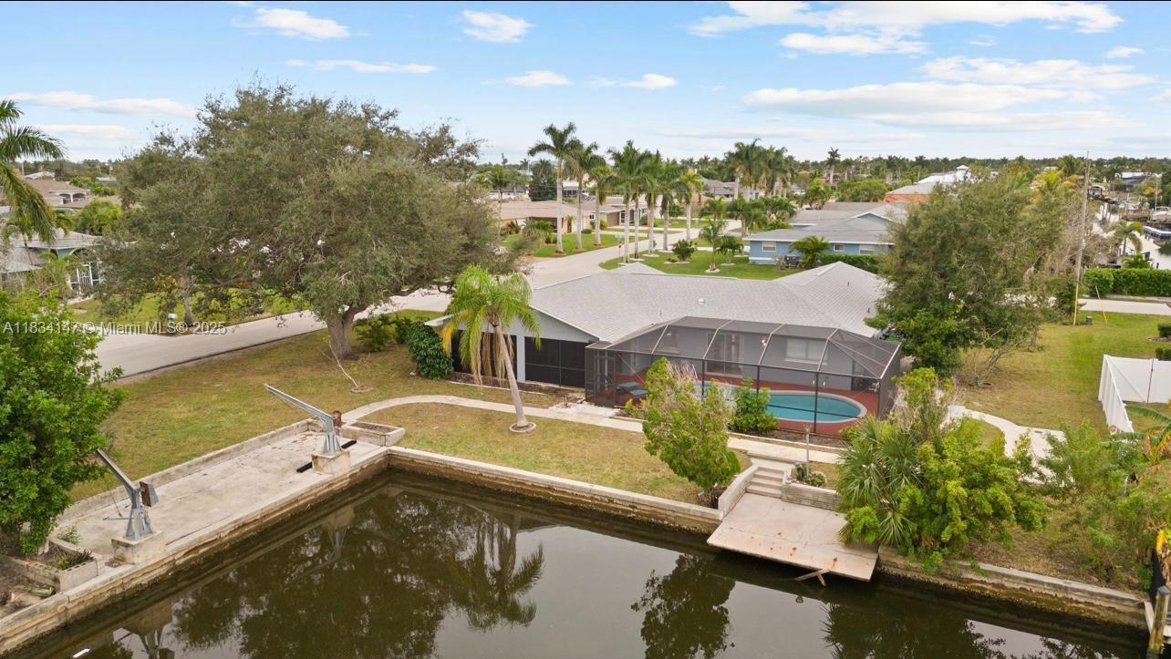 237 Santa Monica Ct, Cape Coral, Florida image 6
