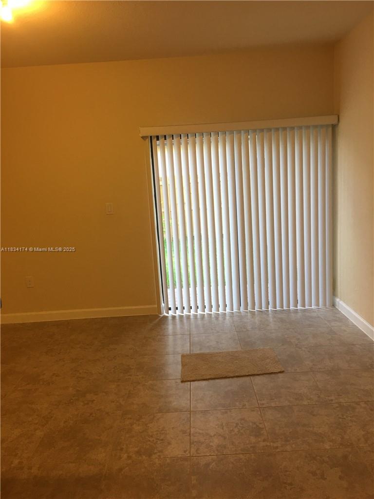 3220 SE 5th Ct, Homestead, Florida image 4