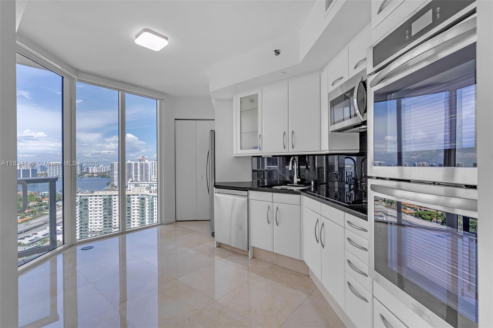 Property photo # 7