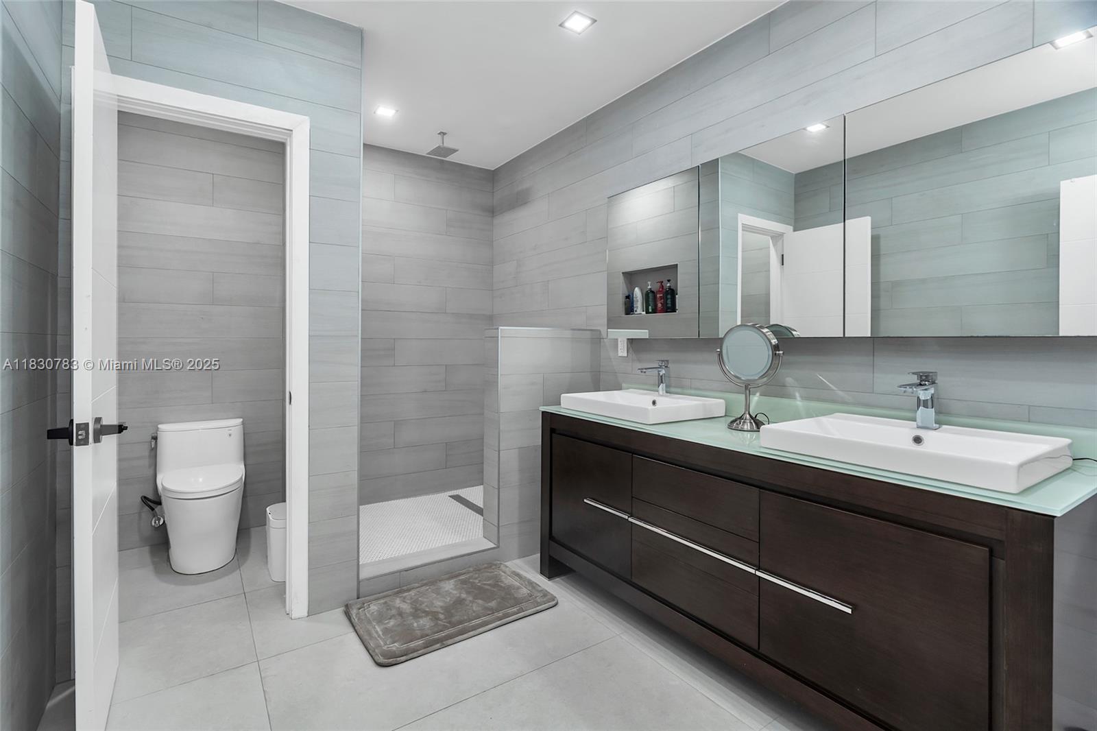 501 NE 105th St, Miami Shores, Florida image 21