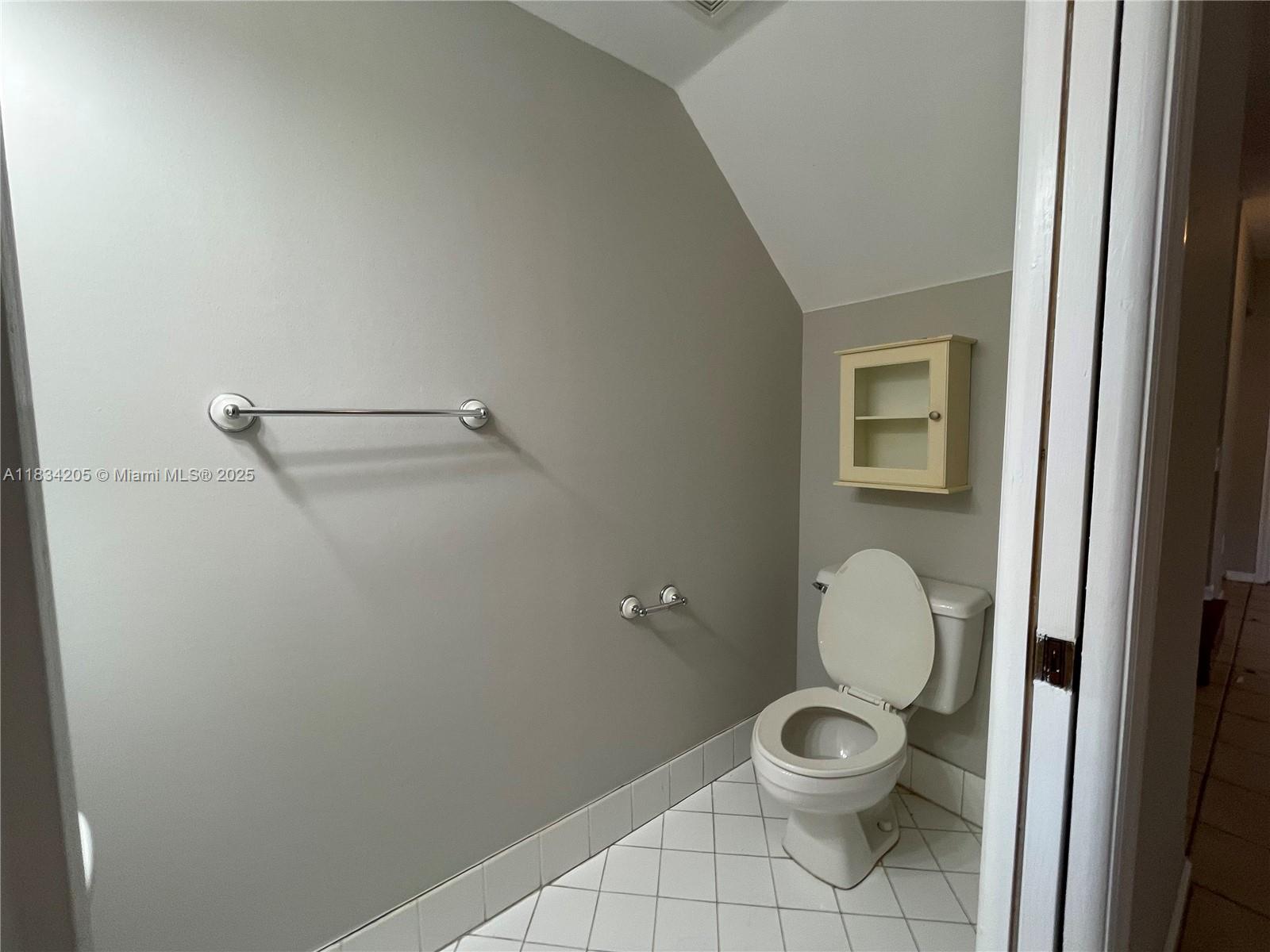Property photo # 9