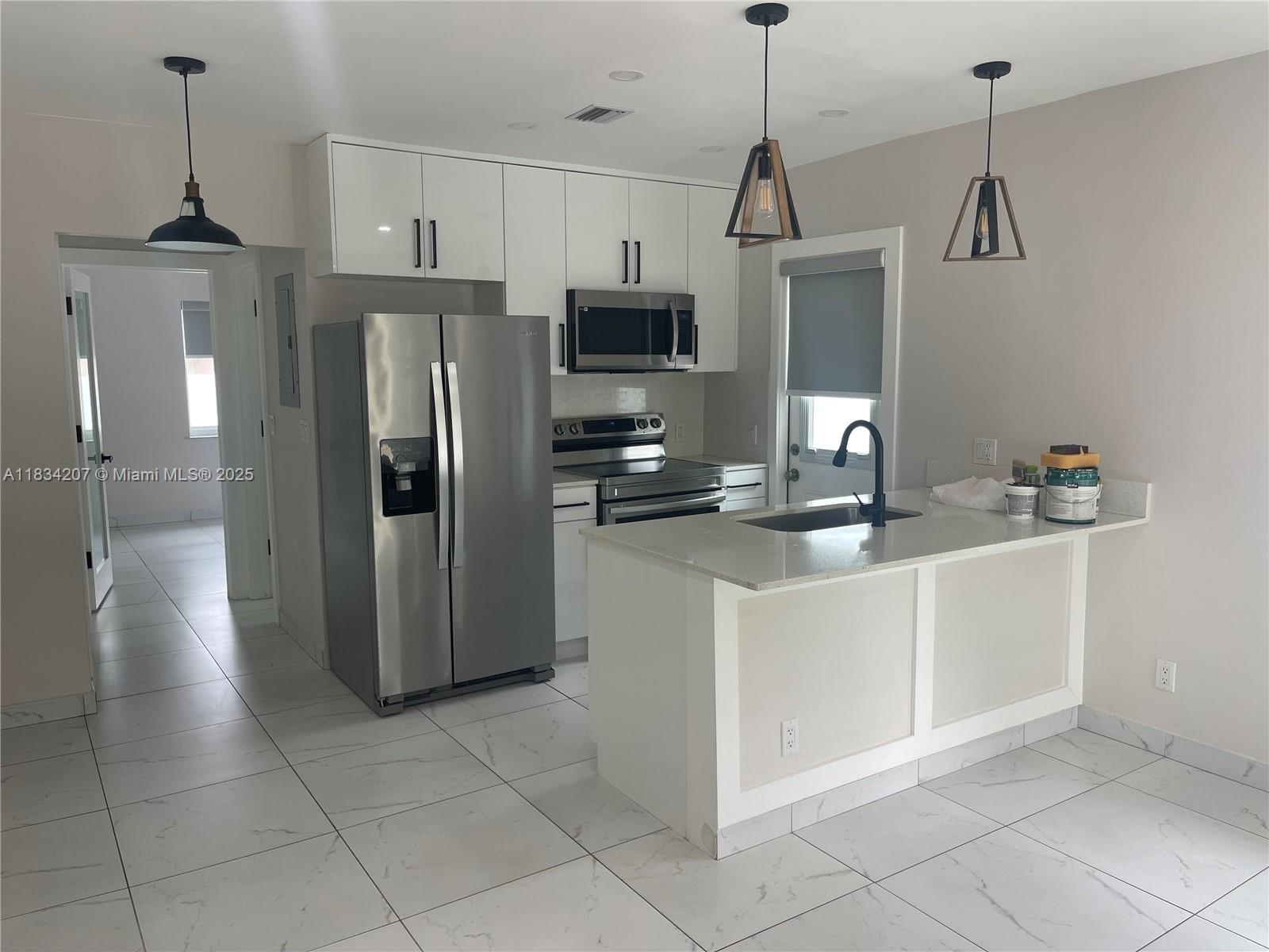 Property photo # 4