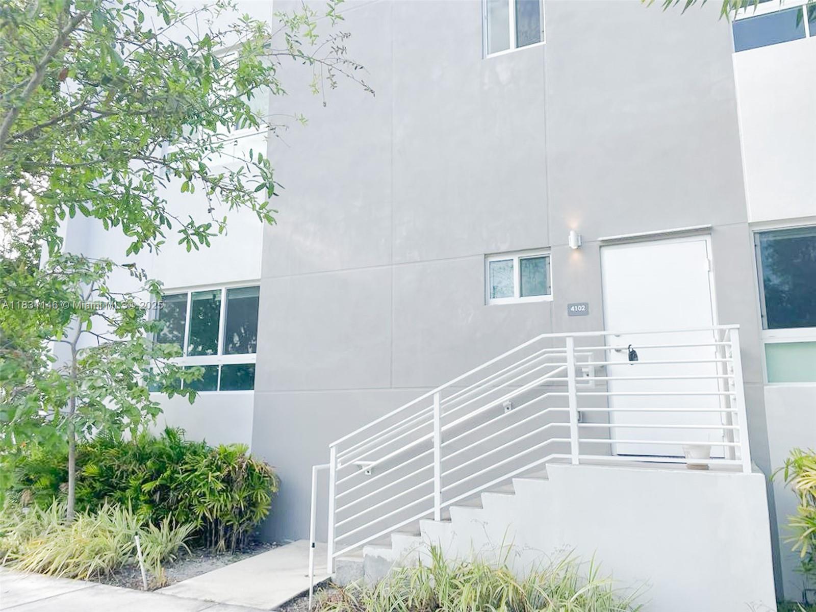 Property photo # 2