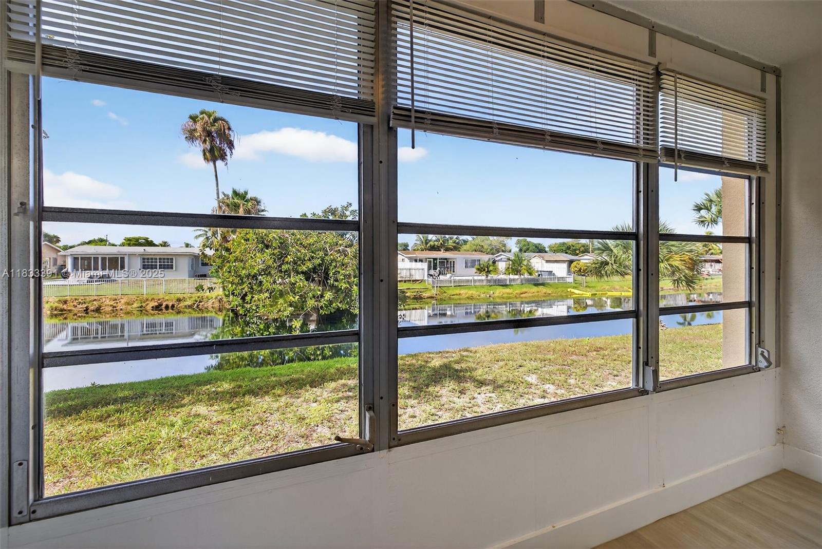 8305 Sunrise Lakes Blvd #104, Sunrise, Florida image 13